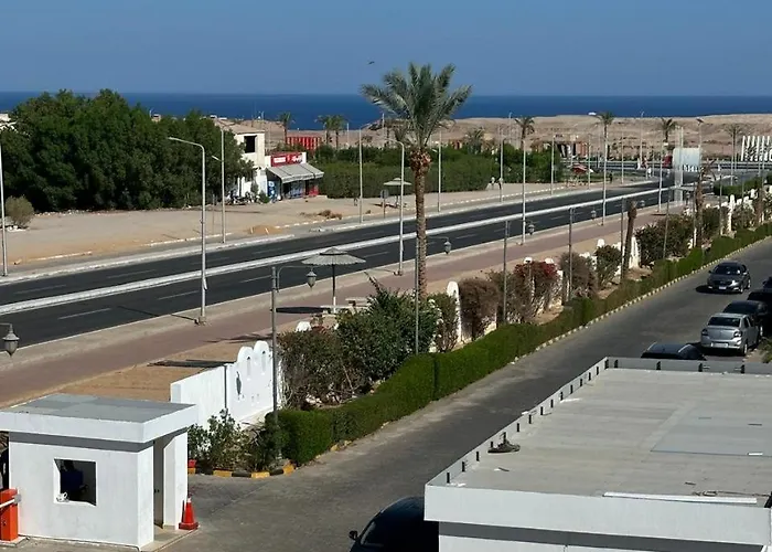 Daire Neama Bay -diar El Rabwa Modern Pool View *